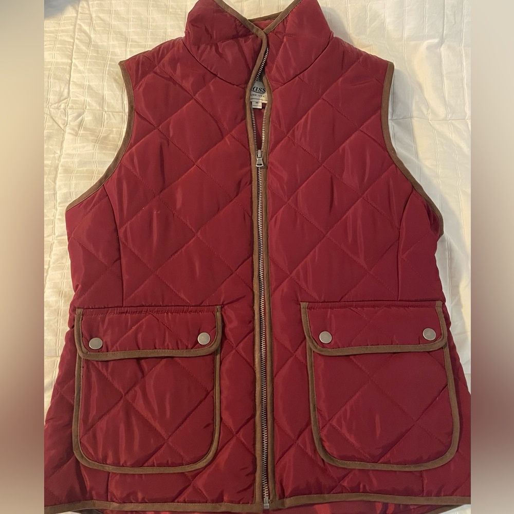 Maroon puffer vest